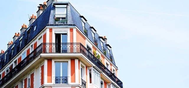 Thema: Wasserabdichtung von Balkonen, Terrassen und Laubengängen Thema: Wasserabdichtung von Balkonen, Terrassen und Laubengängen